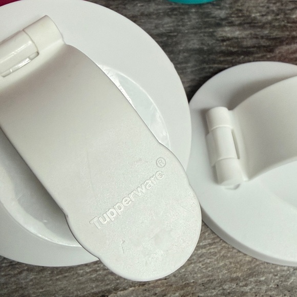 Tupperware Tumbler Bundle - Picture 3 of 6